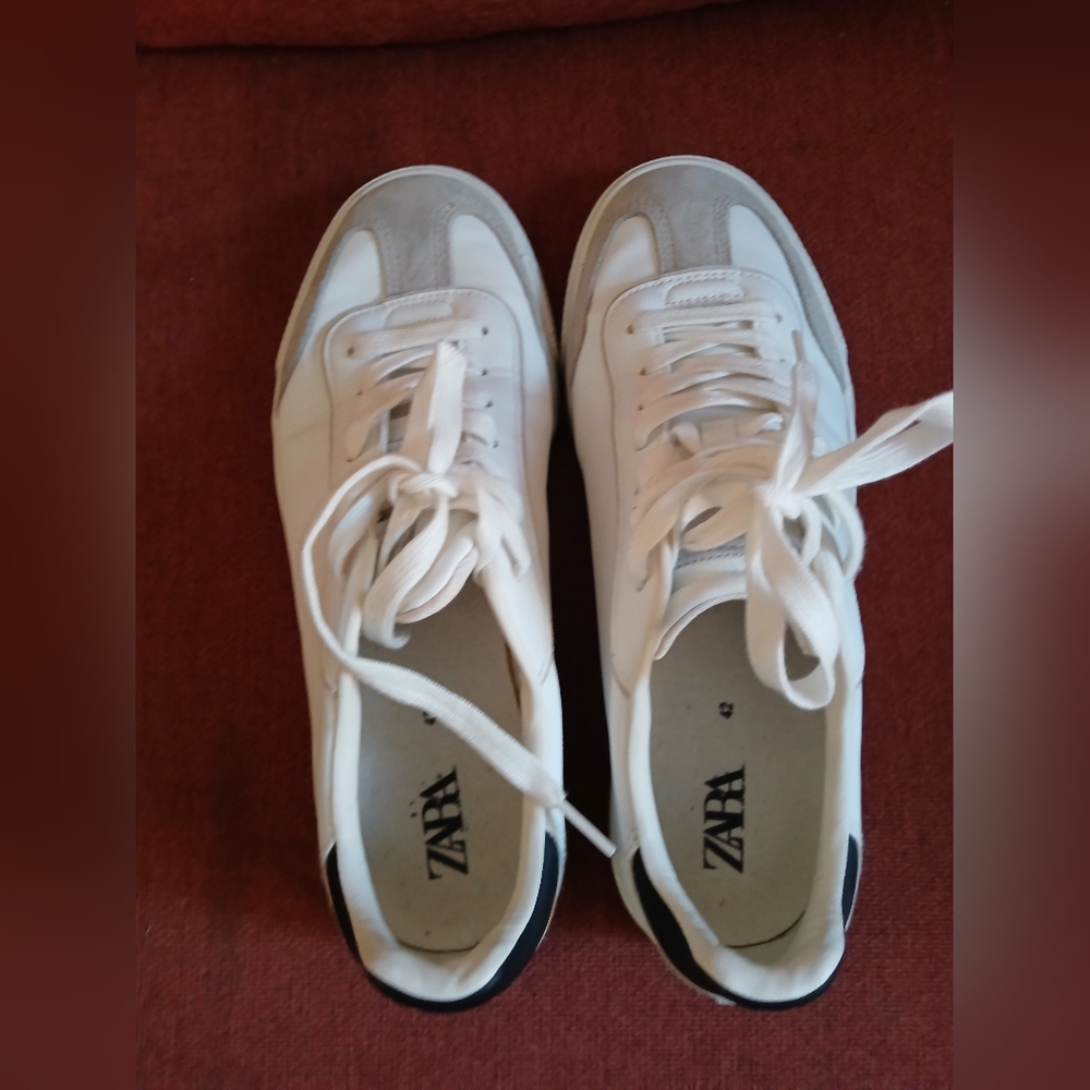 Zara White and Gray Sneakers - Picture 2 of 7